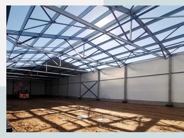 Строительство сенохранилищ в Карасуке