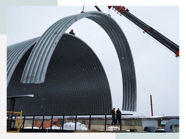 Полукруглые ангары в Карасуке