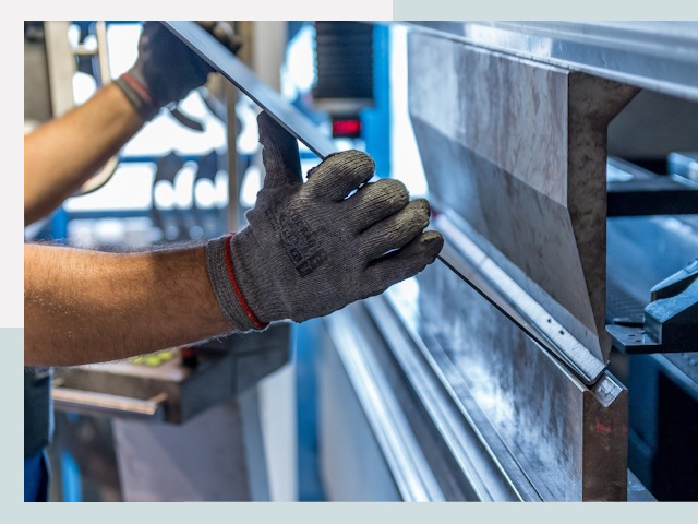 Гибка металла в Карасуке